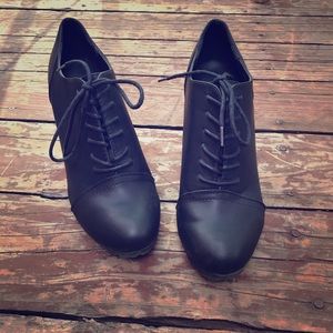 Black lace up heels